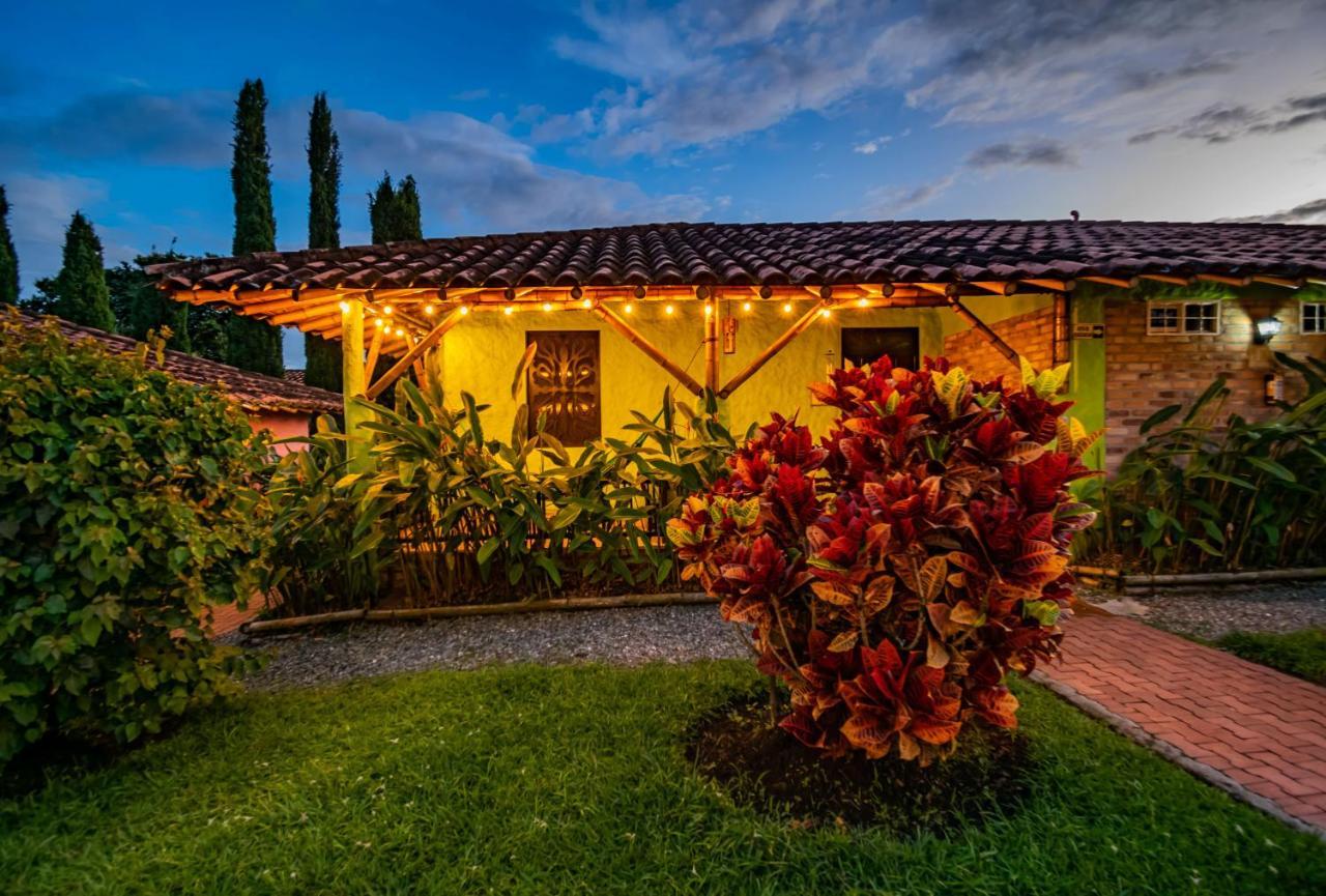 Hotel Campestre Solar De La Luna Albania  외부 사진