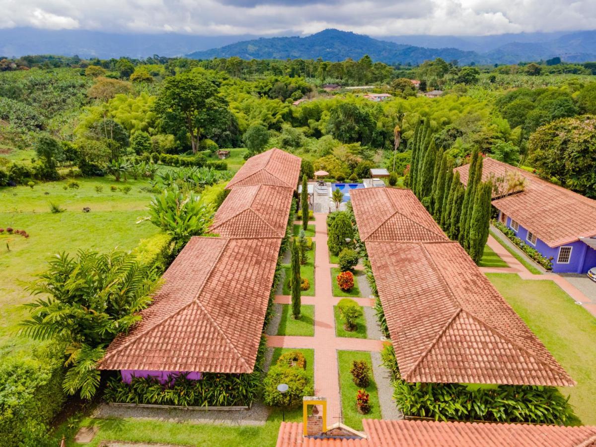 Hotel Campestre Solar De La Luna Albania  외부 사진