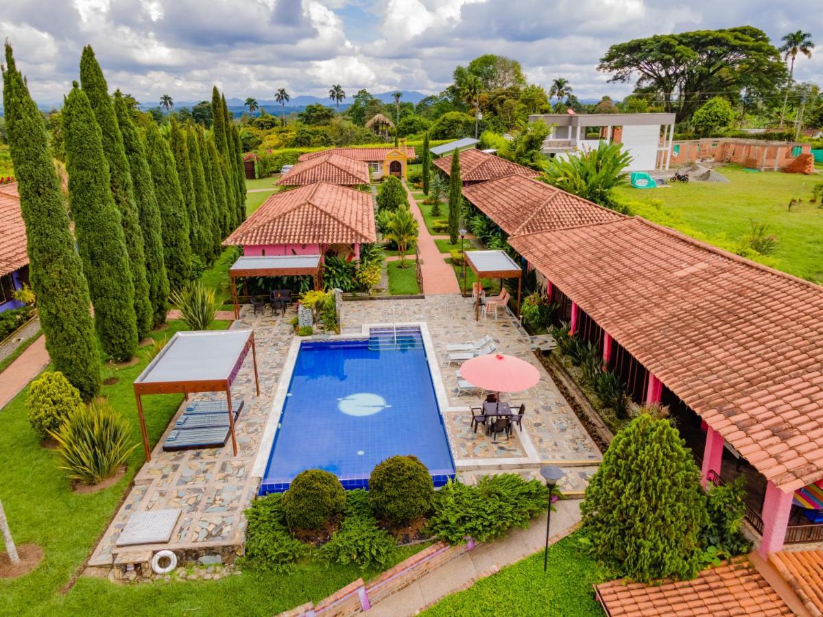 Hotel Campestre Solar De La Luna Albania  외부 사진