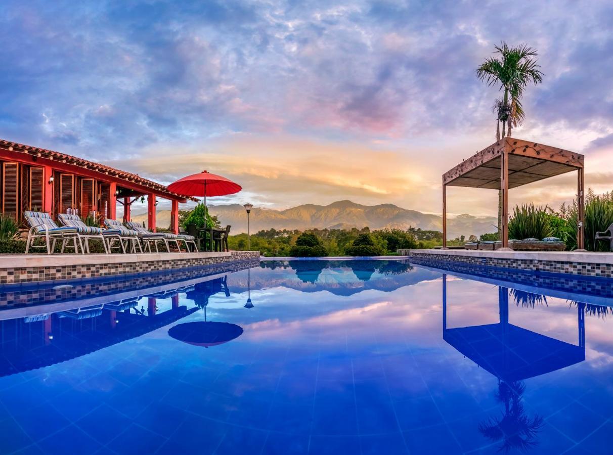 Hotel Campestre Solar De La Luna Albania  외부 사진