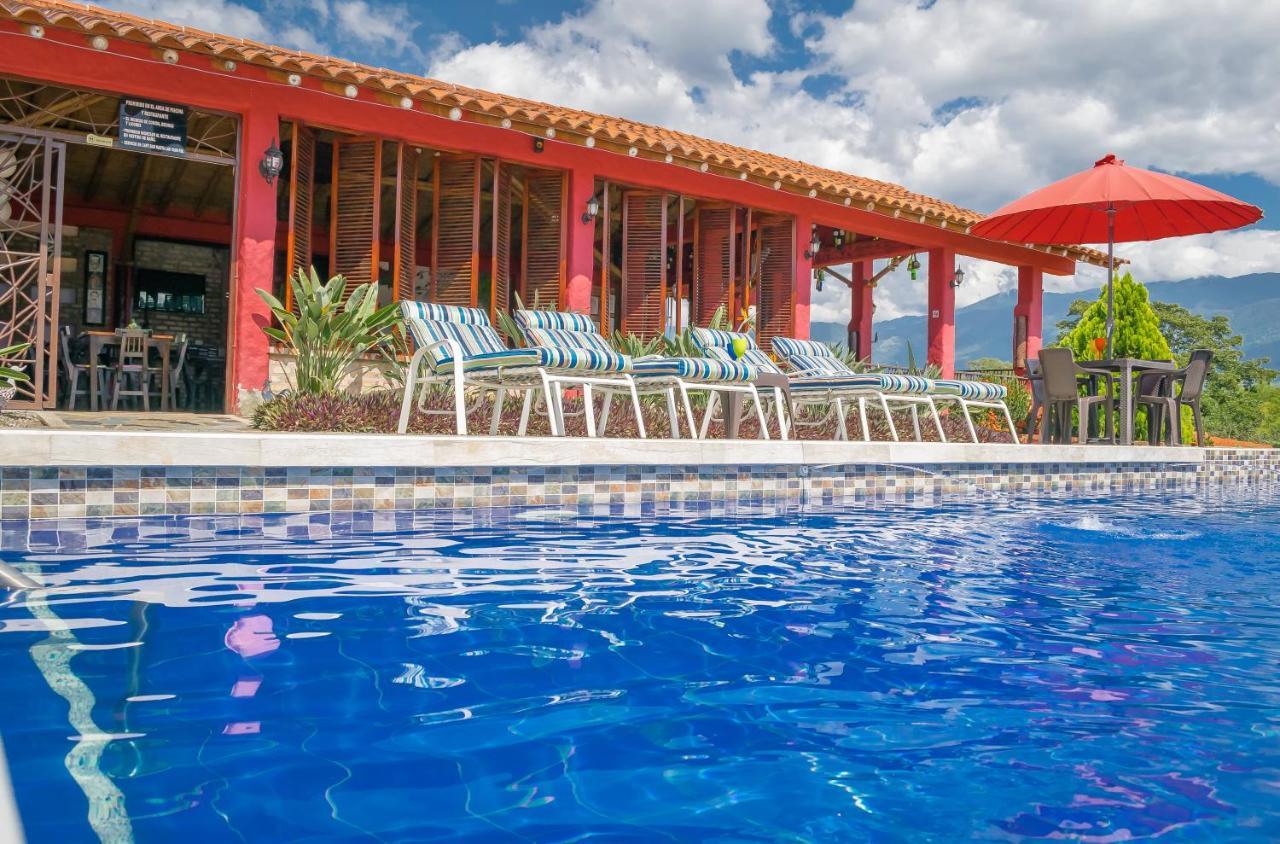 Hotel Campestre Solar De La Luna Albania  외부 사진