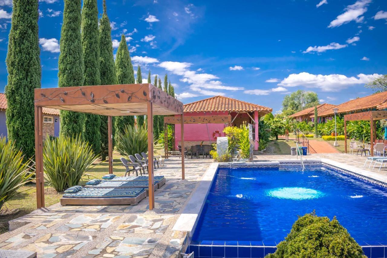Hotel Campestre Solar De La Luna Albania  외부 사진